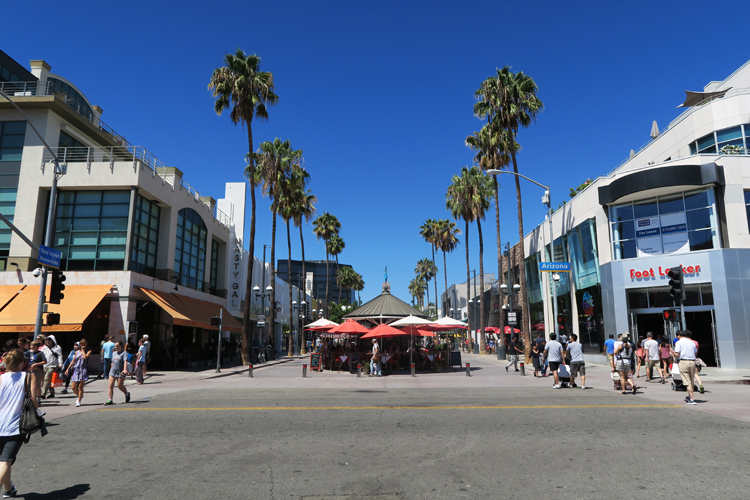 Santa Monica Beach Los Angeles Third Street Promenade